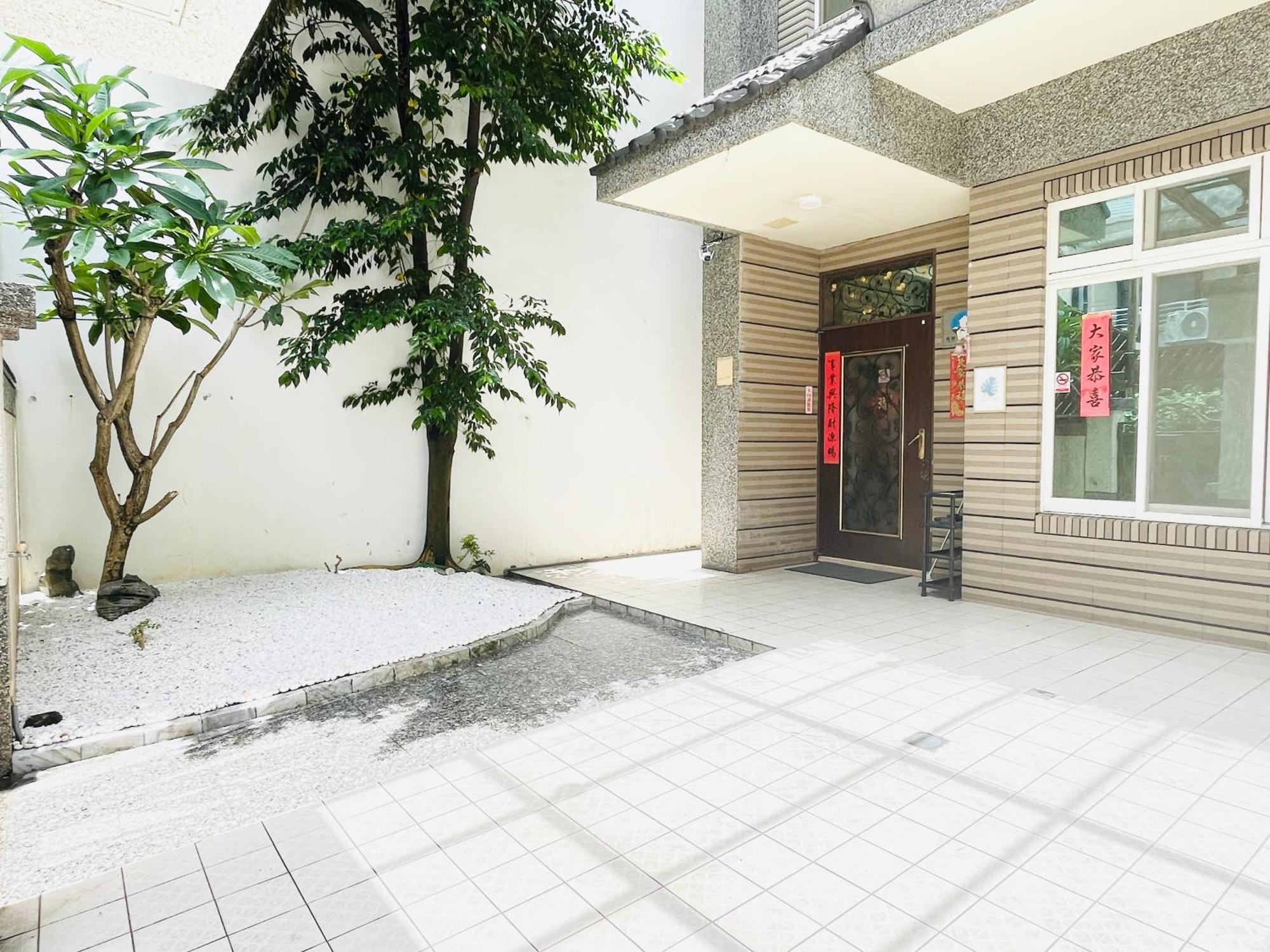 花蓮密絲朵包棟民宿 6-14人 Hualien Eksteriør billede
