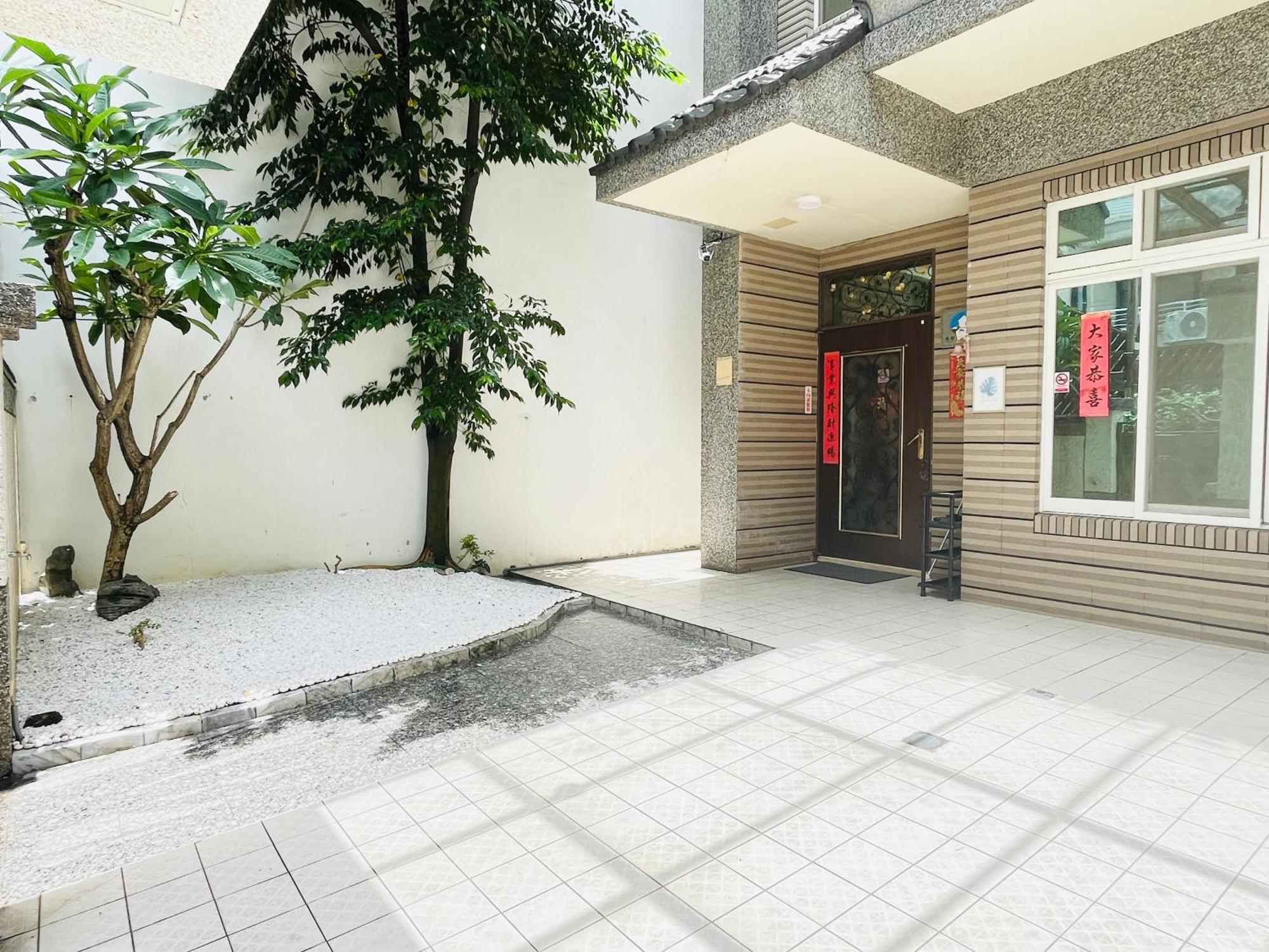 花蓮密絲朵包棟民宿 6-14人 Hualien Eksteriør billede